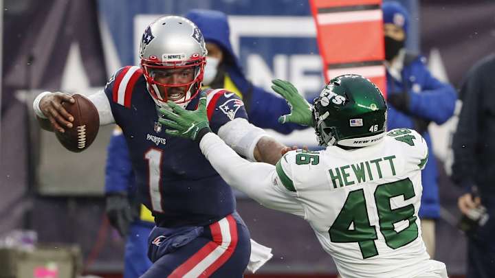 Should the Jets Re-Sign Neville Hewitt?