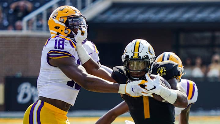 Absence of Micah Baskerville an Opportunity for Young LSU Football Linebackers This Spring