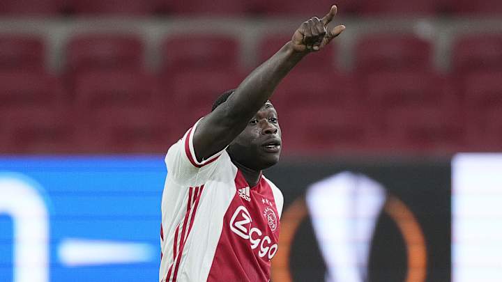 RB Leipzig Signs Ajax Rising Star Brian Brobbey