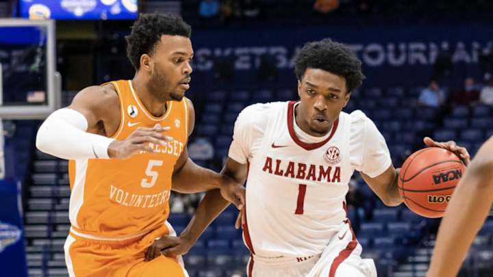 No. 6 Alabama Basketball Squeaks Past Tennessee, Advances To SEC Tournament Title Game
