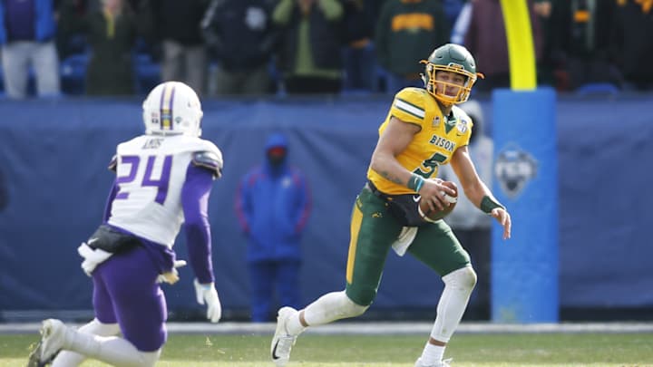 Randy Hedberg Compares Carson Wentz and Trey Lance Randy Hedberg Compares Carson Wentz and Trey Lance