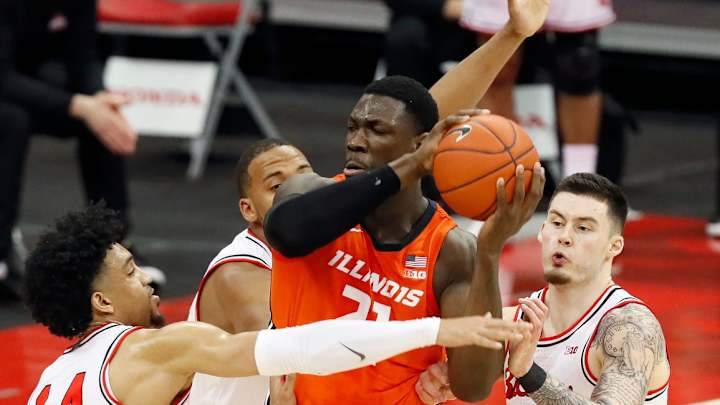 How to Watch Big Ten Title Game With Illinois and Ohio State; Gametime, TV, Point Spread