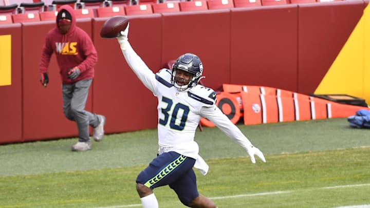 Jaguars Reportedly Reach Agreements with Carlos Hyde and Phillip Dorsett