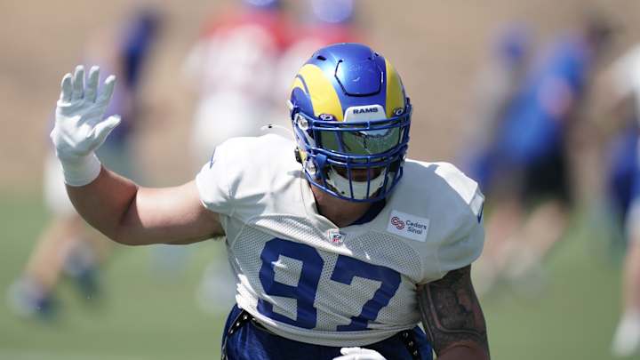 REPORT: Panthers to Sign DE Morgan Fox