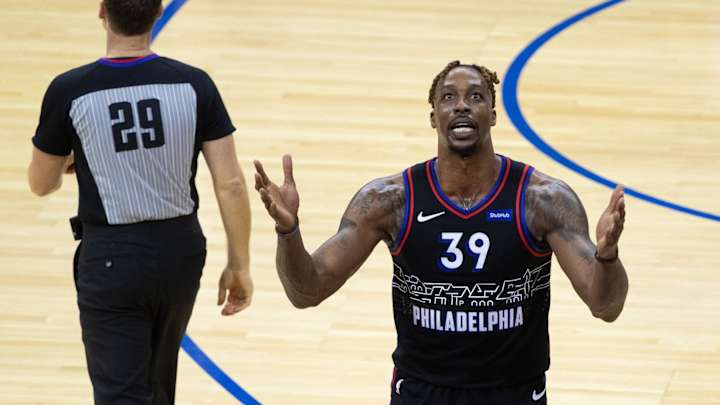 Giannis Antetokounmpo Put a Chip on Dwight Howard, Sixers' Shoulder