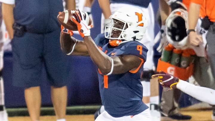 Illinois WR Josh Imatorbhebhe Posts Absurd 46.5" Vertical Leap at Pro Day