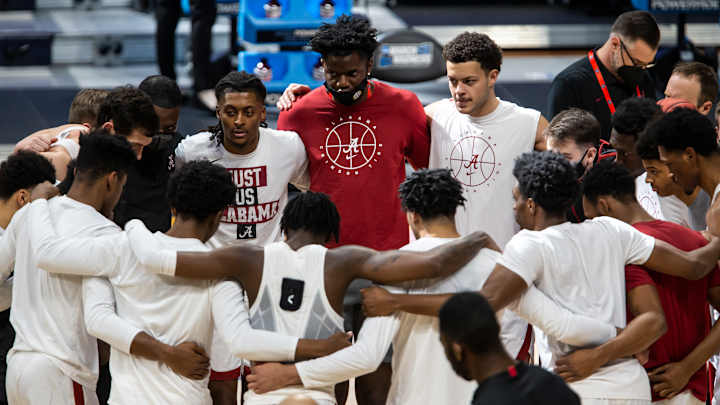 BamaCentral Courtside: No. 5 Alabama 68, Iona 55