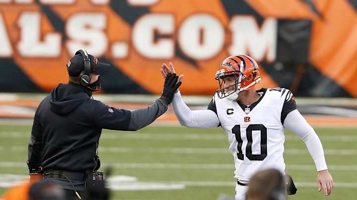 Bengals Re-Sign Pro Bowl Punter Kevin Huber Bengals Re-Sign Pro Bowl Punter Kevin Huber