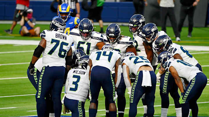 Analysis: Assessing Seahawks' Offensive Position Groups After Two Weeks of Free Agency