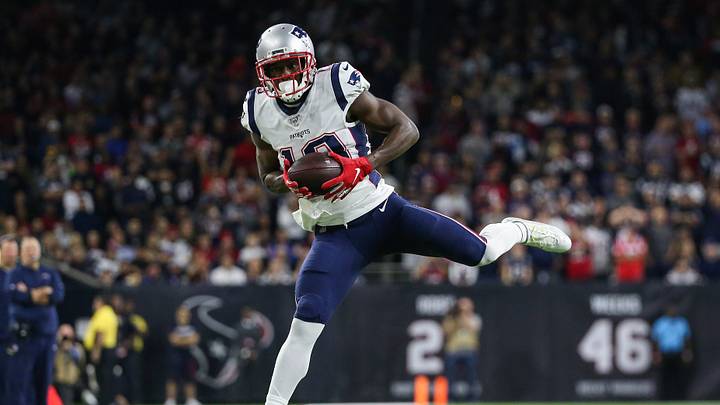 2021 Free Agency: Grading the Jaguars' Signing of Speedy WR Phillip Dorsett 2021 Free Agency: Grading the Jaguars' Signing of Speedy WR Phillip Dorsett