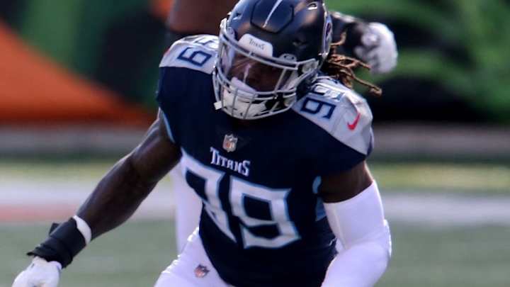 Browns Bring in Jadeveon Clowney for Free Agent Visit Browns Bring in Jadeveon Clowney for Free Agent Visit