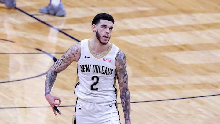 NBA Insider Considers Lonzo Ball Trade to Sixers a Longshot