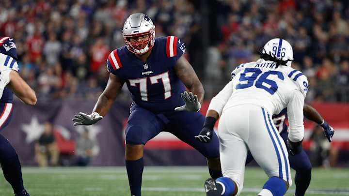 Patriots Make Deadline Decision on Trent Brown Contract