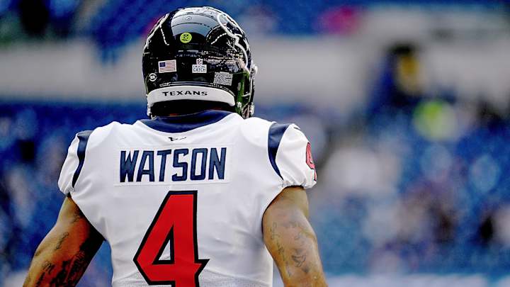 A Massage Therapist on Her Session With Deshaun Watson