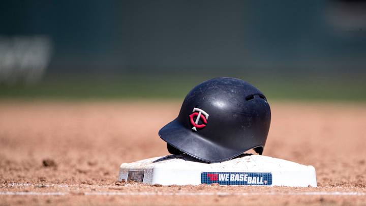 Twins Honor Late Bench Coach Mike Bell in Game Against Braves