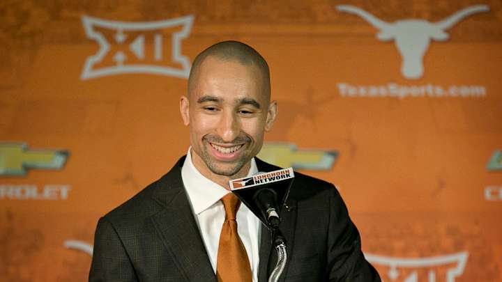 Marquette Officially Welcomes Former Longhorns Coach Shaka Smart Marquette Officially Welcomes Former Longhorns Coach Shaka Smart