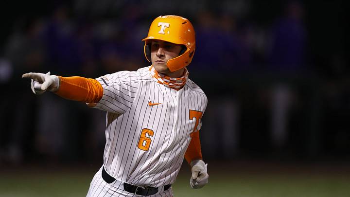 Watch: Vols Walk-Off Consecutive Games on Sunday to Sweep LSU in Weekend Series Watch: Vols Walk-Off Consecutive Games on Sunday to Sweep LSU in Weekend Series