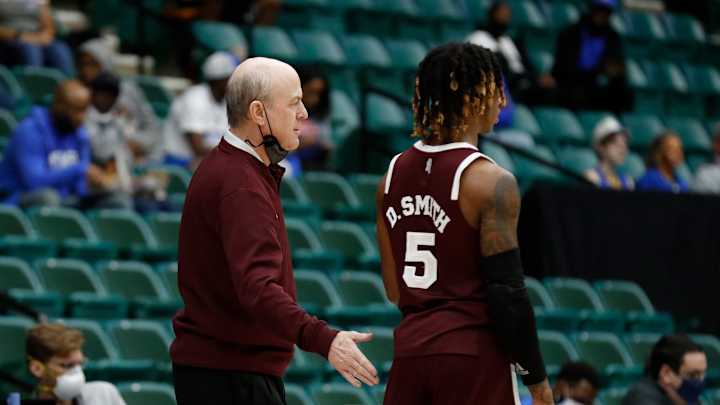 Bulldogs fall to Memphis in NIT championship game