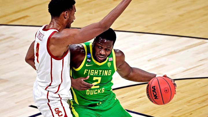 LIVE GAME THREAD: Oregon vs. USC