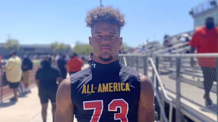 The Linemen at Phoenix Under Armor All America Camp - SIAA Takes Notes