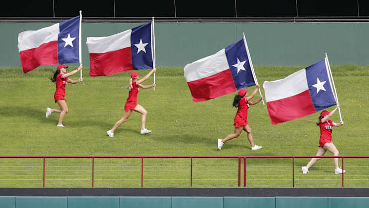 Rangers History Today: A Home Run Trifecta