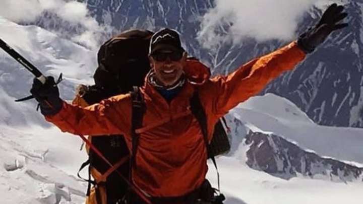 Ex-Husky Mark Pattison Begins his Quest to Tackle Mount Everest Ex-Husky Mark Pattison Begins his Quest to Tackle Mount Everest