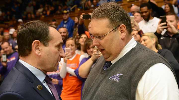 Former Hoosier Marty Simmons Hired as Eastern Illinois' Basketball Coach