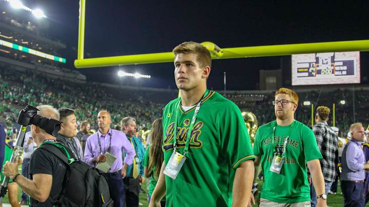 Notre Dame Freshmen Tight Ends Will Make An Early Push Notre Dame Freshmen Tight Ends Will Make An Early Push