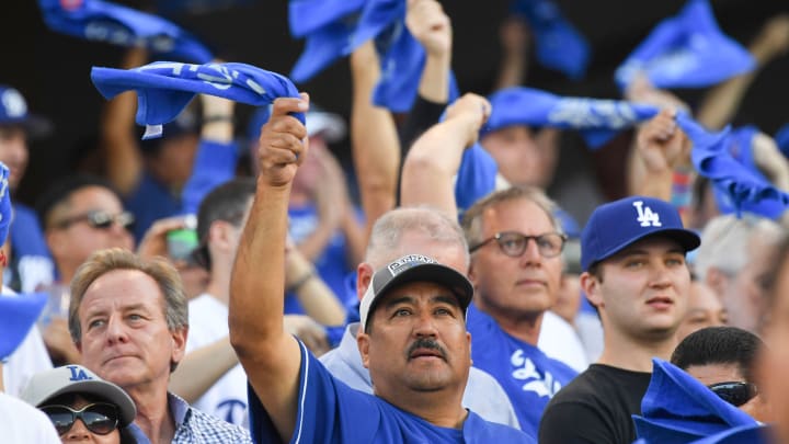 Dodgers' Fan Group Ready to Vent at Astros for Sign Stealing Dodgers' Fan Group Ready to Vent at Astros for Sign Stealing