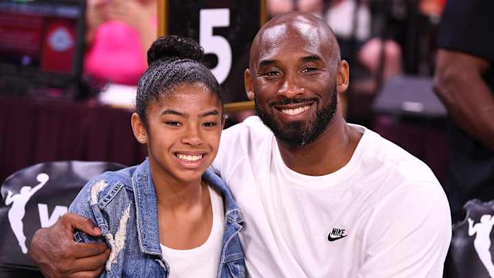 Current, Former Bucs React to Tragic Deaths of Kobe Bryant, Daughter Gianna