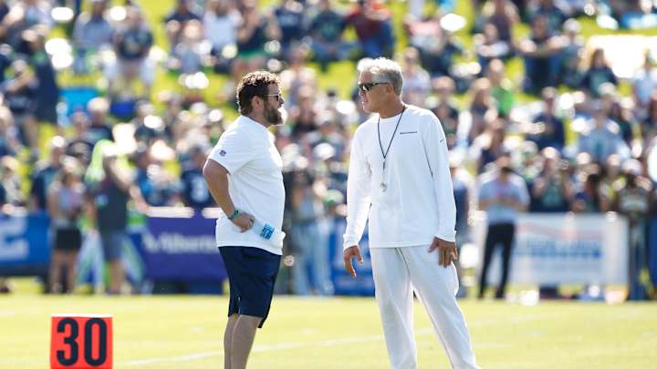 Locked On Seahawks (1/28/20) - Could Seahawks Trade Up in 2020 NFL Draft?