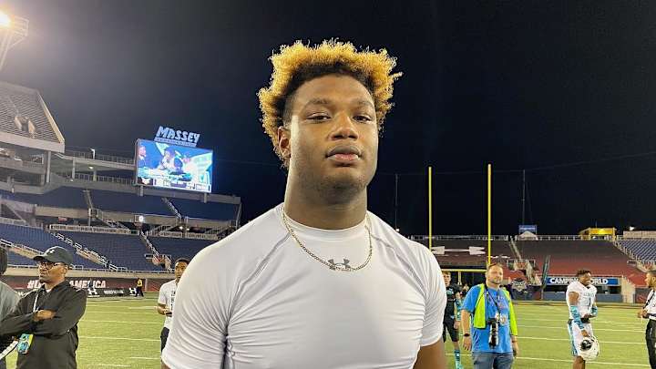 LSU Five-Star Target Jordan Burch Signs With South Carolina LSU Five-Star Target Jordan Burch Signs With South Carolina