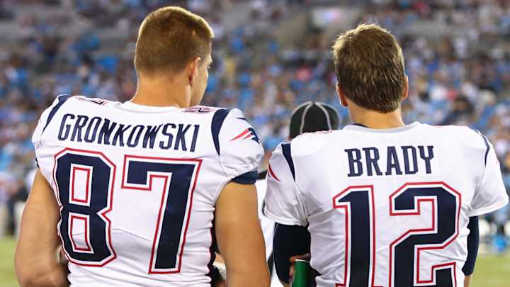 Rob Gronkowski: Tom Brady Deserves 'To See What's Out There' in Free Agency Rob Gronkowski: Tom Brady Deserves 'To See What's Out There' in Free Agency