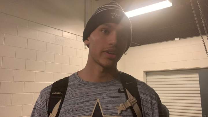 Commodores Fight but Cats Refuse to Fall