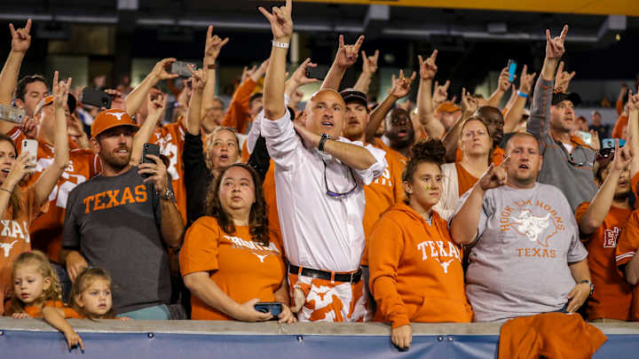 Texas Football: Major UT Recruiting Target Headed to Austin this Weekend for Visit