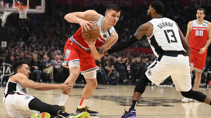 Clippers' second-quarter collapse leads to Kings rout, 124-103