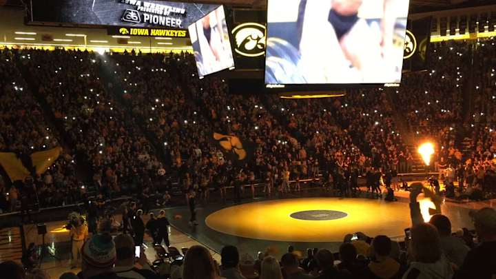 Video: The Atmosphere At Carver-Hawkeye Arena