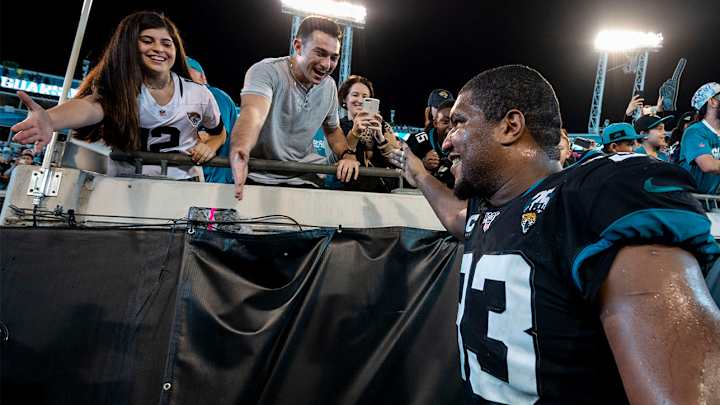Jaguars’ Calais Campbell Named 2019 Walter Payton NFL Man of the Year Jaguars’ Calais Campbell Named 2019 Walter Payton NFL Man of the Year