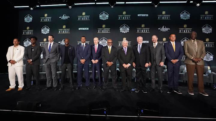 Report: Matt Suhey to Present Covert at Hall of Fame