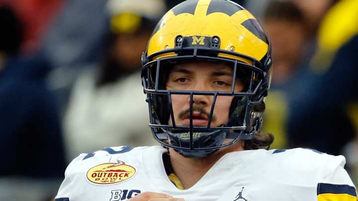 Former Michigan Offensive Lineman Transfers to Vanderbilt