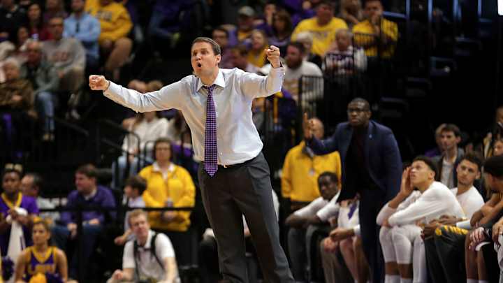 Commodores Hosts LSU still Looking to find a way to win