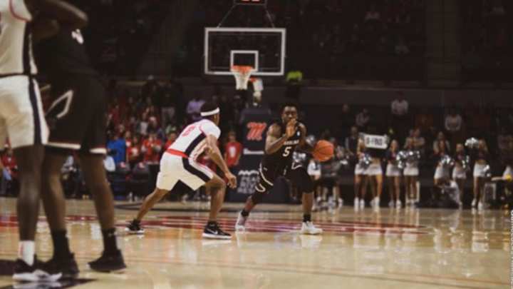 Ole Miss ends South Carolina's win streak