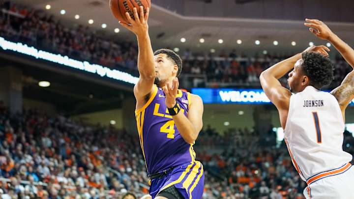 No. 18 LSU Suffers Heartwrenching 91-90 Loss to No. 11 Auburn, Drop Second Straight SEC Game No. 18 LSU Suffers Heartwrenching 91-90 Loss to No. 11 Auburn, Drop Second Straight SEC Game
