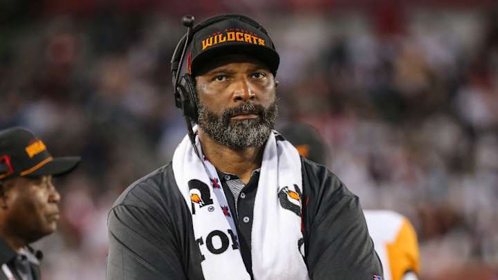 Capers Joins Vikings; Moss Wastes No Time Employing Firing Squad