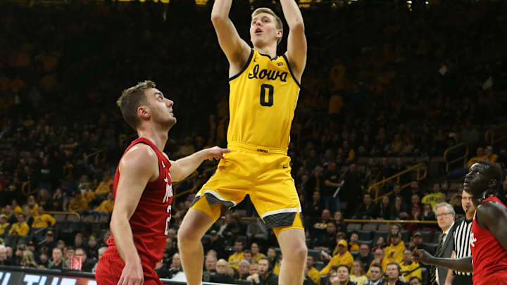 Men's Basketball Notebook: Hawkeye Walk-Ons Get Chances To Play In Conference Games