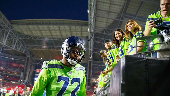 Should Seahawks Entertain Reunion with Michael Bennett? Should Seahawks Entertain Reunion with Michael Bennett?