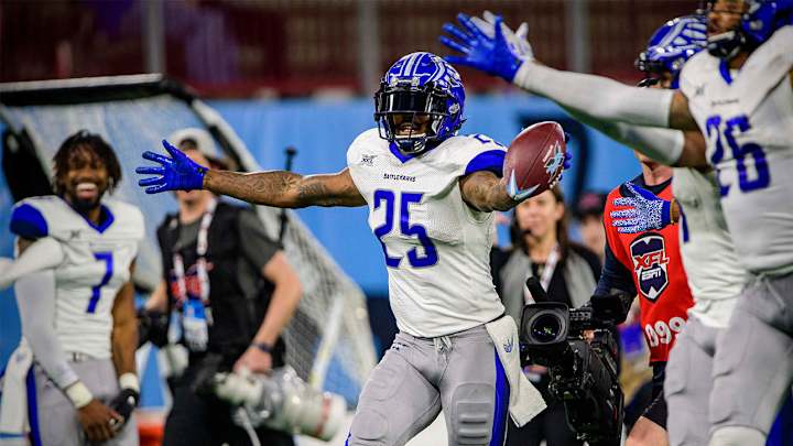 Battlehawks vs. Roughnecks Live Stream: How to Watch, TV Channel, Start Time Battlehawks vs. Roughnecks Live Stream: How to Watch, TV Channel, Start Time