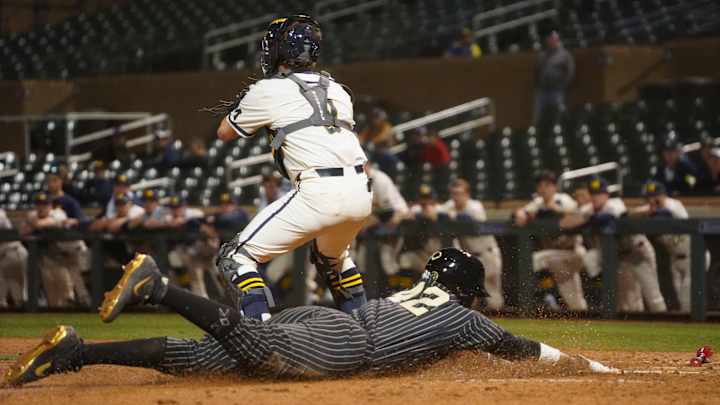 Recapping: Tough day in the Desert for Vandy Boys in Season Opener