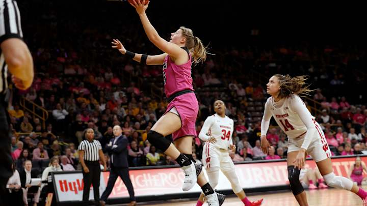 Hawkeyes Have A Laugher, And They Needed It