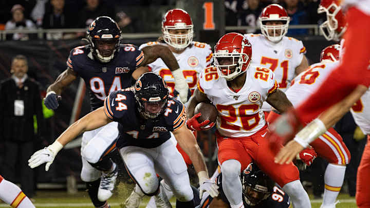 Past Markets Suggest Bears Could Keep Nick Kwiatkoski